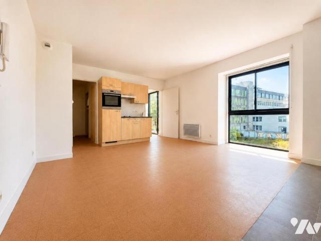 Appartement en vente à Nantes, Pays de la Loire, 231540€