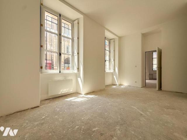 Appartement en vente à Nantes, Pays de la Loire, 323400€