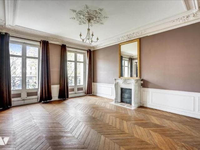 Appartement en vente à Neuilly sur Seine, Île de France, 1000 €