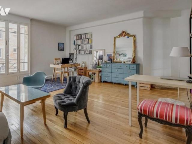 Appartement en vente à Neuilly sur Seine, Île de France, 1150 €