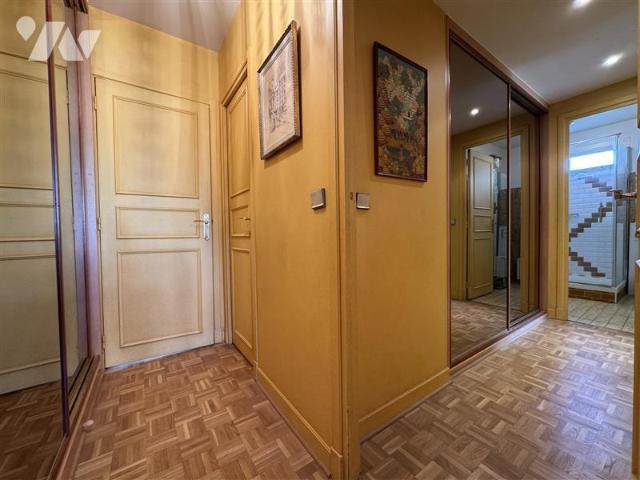 Appartement en vente à Nogent sur Marne, Île de France, 672500€