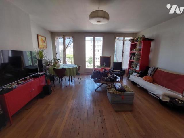 Appartement en vente à Orléans, Centre Val de Loire, 145600€