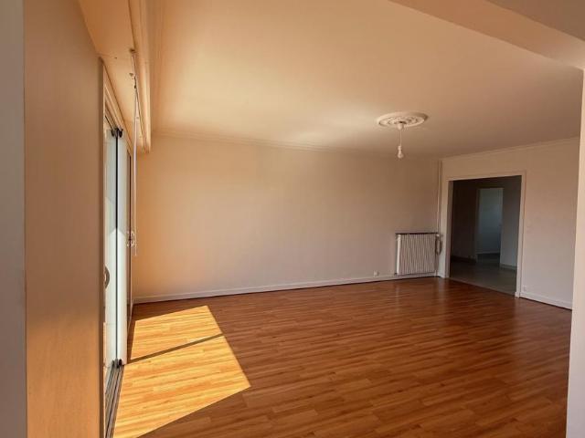 Appartement en vente à Angers, Pays de la Loire, 366800€