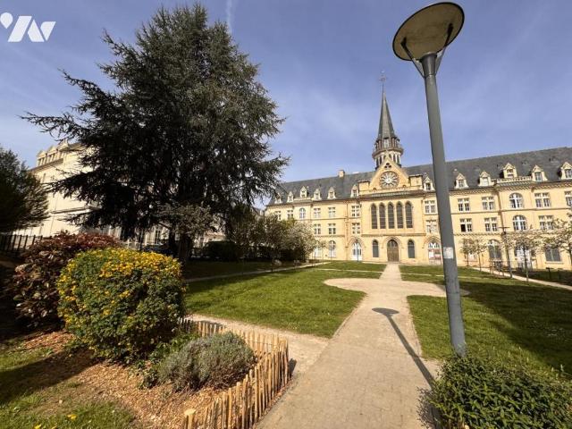 Appartement en vente à Caen, Normandie, 244340€