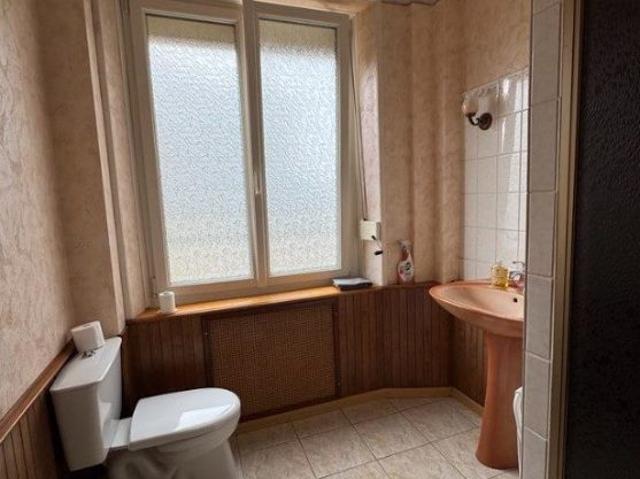 Appartement en vente à Carignan, Grand Est, 80000€