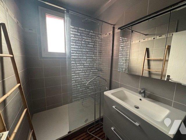 Appartement en vente à Caudan, Bretagne, 130000€