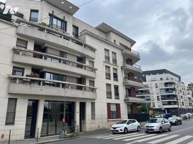 Appartement en vente à Colombes, Île de France, 225750€