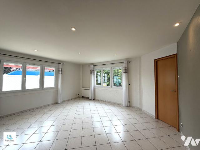 Appartement en vente à Collonges sous Salève, Auvergne Rhône Alpes, 377500€