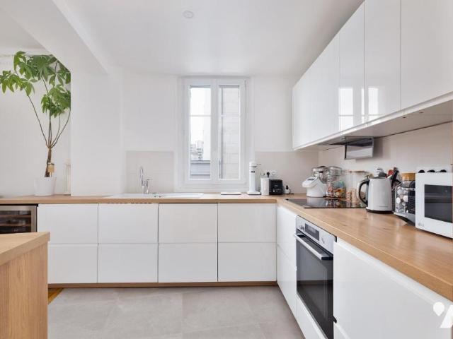Appartement en vente à Courbevoie, Île de France, 743000€