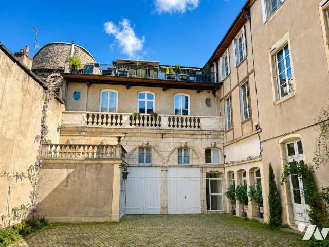 Appartement en vente à Dijon, Bourgogne Franche Comté, 625000€