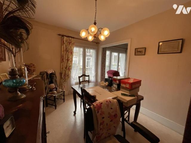 Appartement en vente à Dinan, Bretagne, 127200€