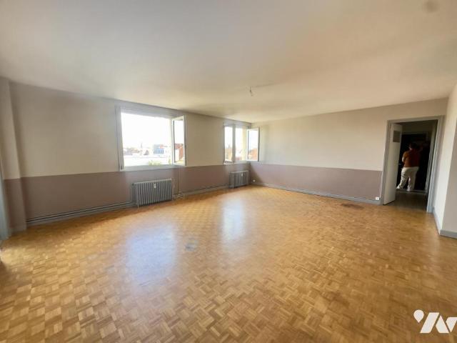 Appartement en vente à Douai, Hauts de France, 107500€