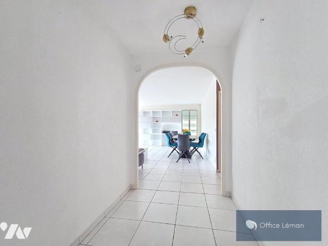 Appartement en vente à Ferney Voltaire, Auvergne Rhône Alpes, 750000€