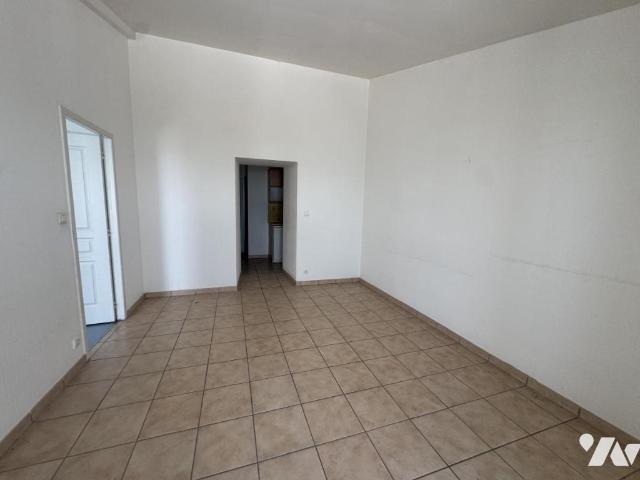 Appartement en vente à Flotte, Nouvelle Aquitaine, 259500€