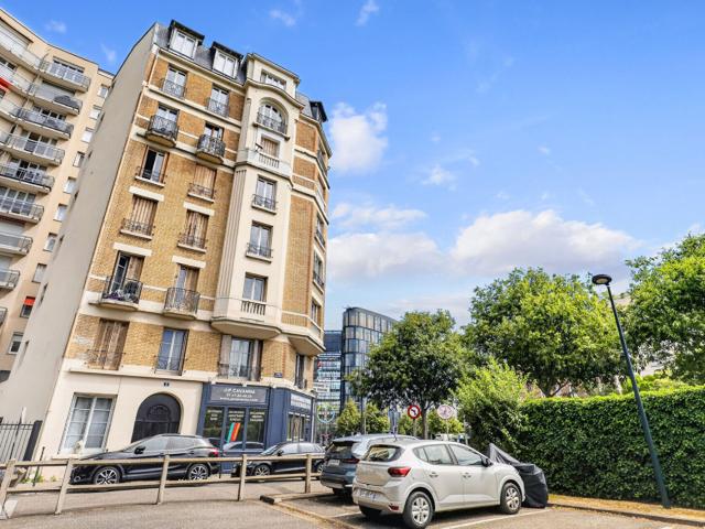 Appartement en vente à Garenne Colombes, Île de France, 127500€