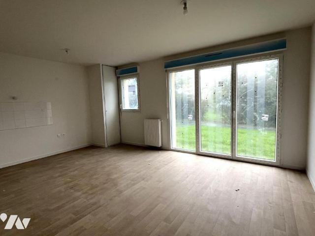 Appartement en vente à Hermitage, Bretagne, 233999€