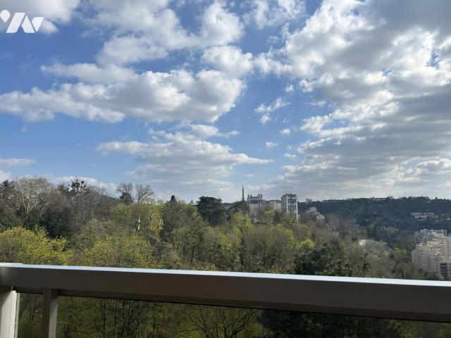 Appartement en vente à Lyon 4e Arrondissement, Auvergne Rhône Alpes, 680000€