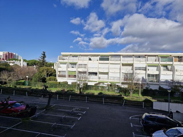 La Grande Motte | Studio lumineux à 2 pas du port Idéal investissement