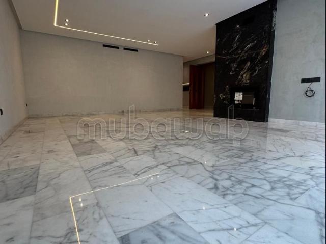 Appartement en vente à Les princesses. Surface totale 185 m². Porte blindée, sécurité