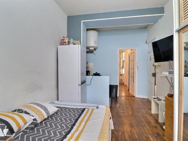 Appartement en vente à Levallois Perret, Île de France, 250000€