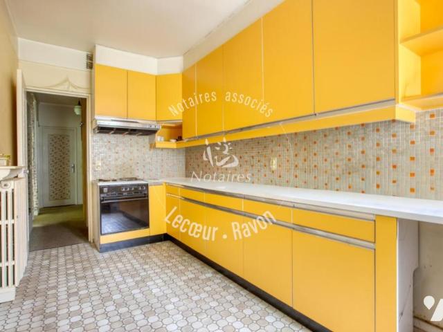 Appartement en vente à Louveciennes, Île de France, 220500€