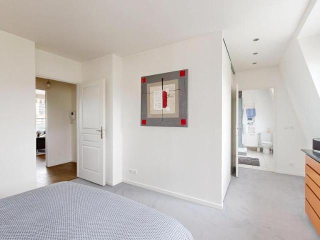 Appartement en vente à Puteaux, Île de France, 720000€
