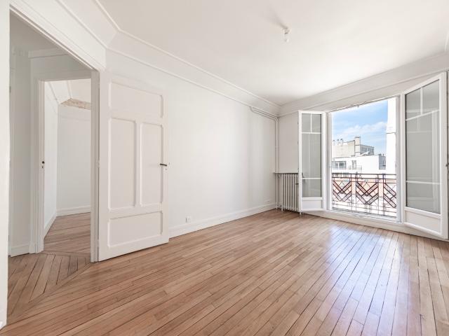 Appartement en vente à Paris 14e Arrondissement, Île de France, 477000€