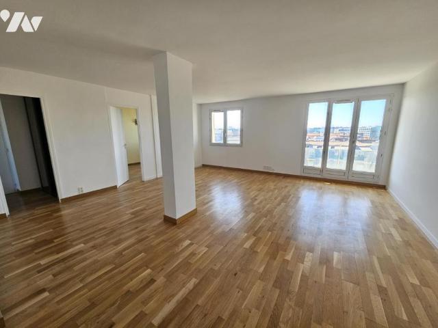 Appartement en vente à Paris 14e Arrondissement, Île de France, 690000€