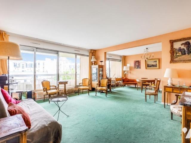 Appartement en vente à Paris 15e Arrondissement, Île de France, 1380 €