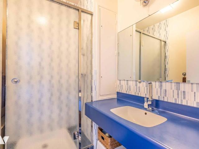 Appartement en vente à Paris 15e Arrondissement, Île de France, 2180 €