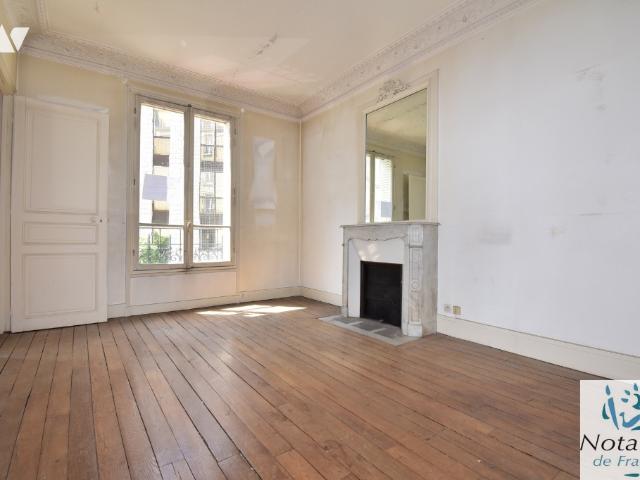 Appartement en vente à Paris 15e Arrondissement, Île de France, 852800€