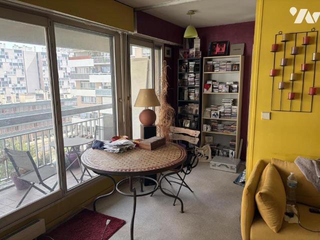 Appartement en vente à Paris 19e Arrondissement, Île de France, 362750€