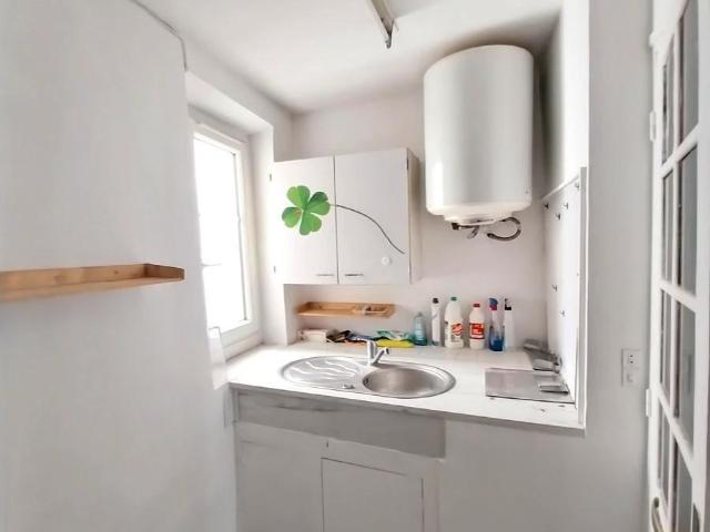 Appartement en vente à Paris 1er Arrondissement, Île de France, 312000€