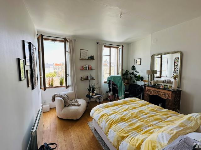 Appartement en vente à Paris 3e Arrondissement, Île de France, 352000€