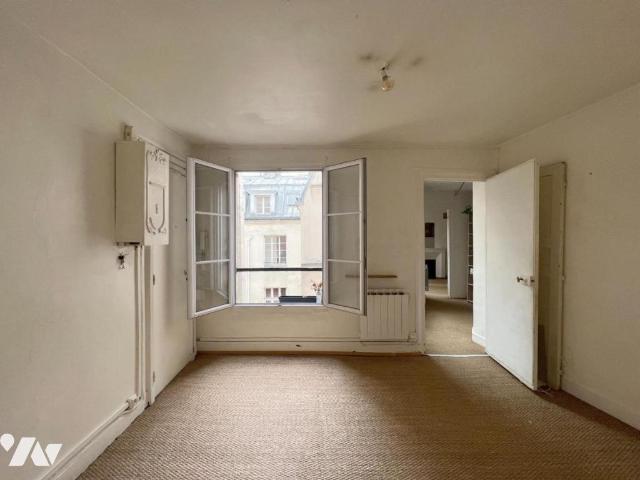 Appartement en vente à Paris 4e Arrondissement, Île de France, 590000€