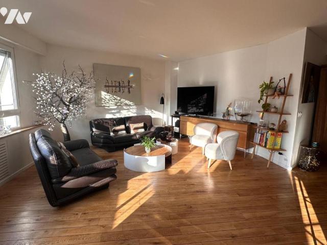 Appartement en vente à Paris 6e Arrondissement, Île de France, 1690 €