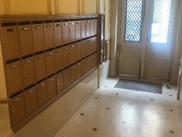 Appartement en vente à Paris 7e Arrondissement, Île de France, 314800€