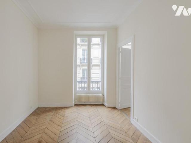 Appartement en vente à Paris 8e Arrondissement, Île de France, 775000€