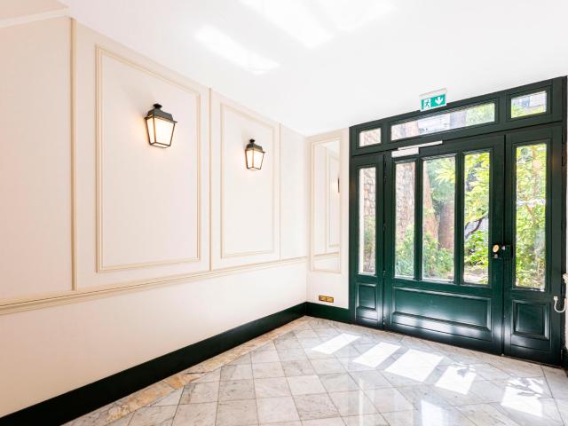 Appartement en vente à Paris 9e Arrondissement, Île de France, 1350 €