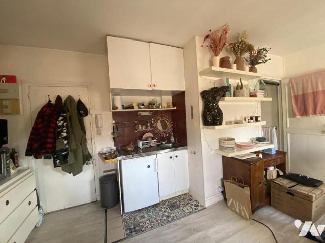 Appartement en vente à Paris 9e Arrondissement, Île de France, 245700€