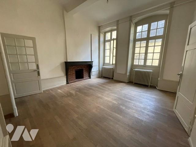 Appartement en vente à Poligny, Bourgogne Franche Comté, 44000€