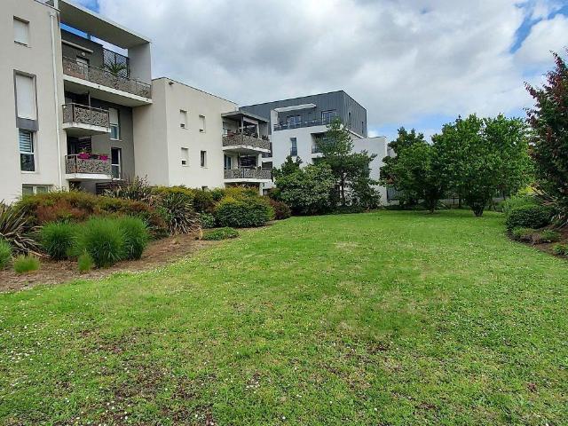 Appartement en vente à Ponts de Cé, Pays de la Loire, 163525€