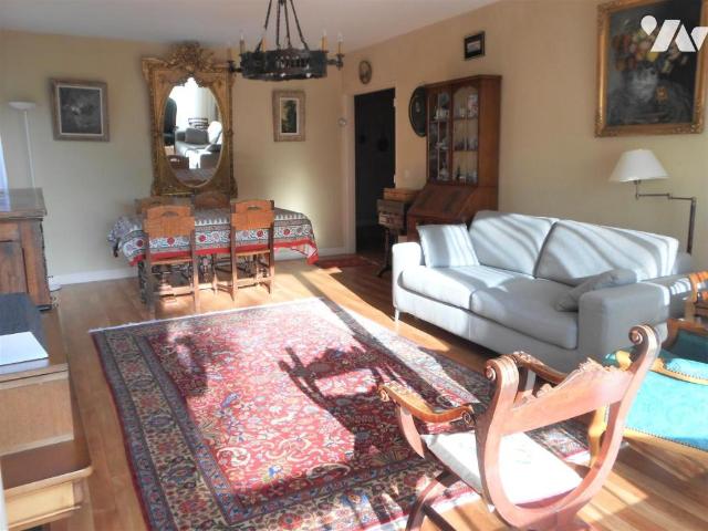 Appartement en vente à Rambouillet, Île de France, 295000€
