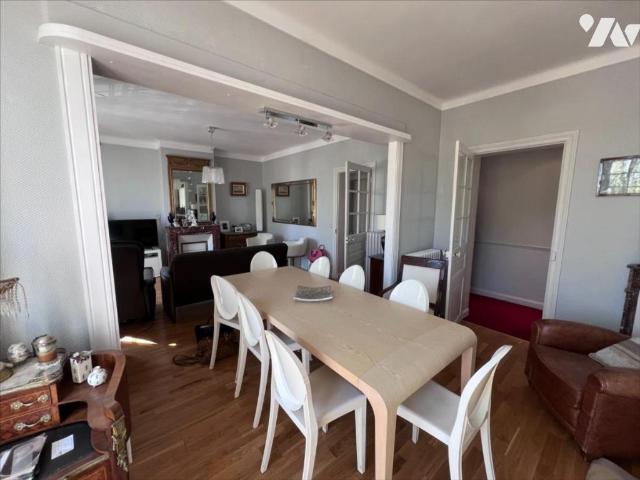 Appartement en vente à Reims, Grand Est, 397000€