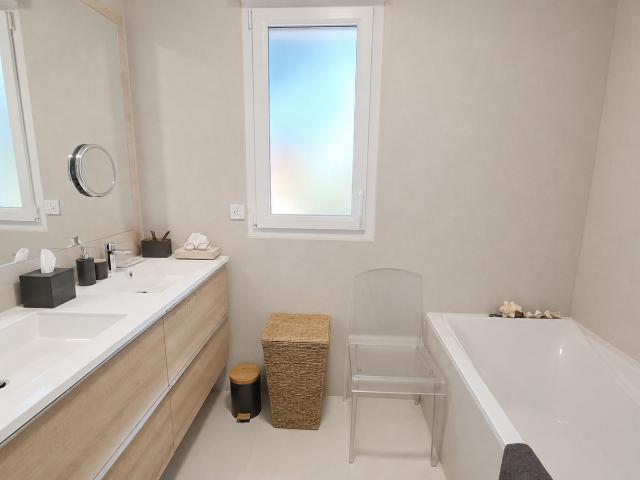 Appartement en vente à Roncq, Hauts de France, 494000€