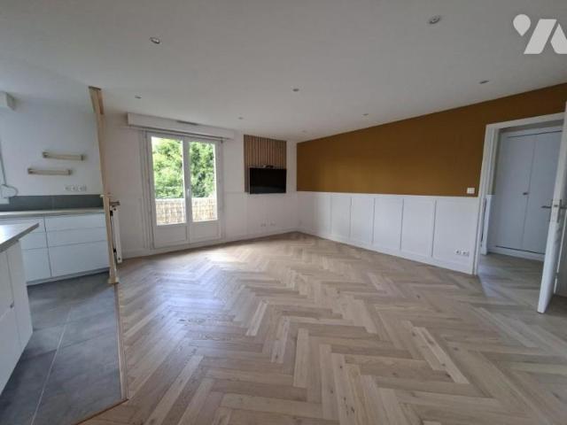 Appartement en vente à Saint Avertin, Centre Val de Loire, 208000€