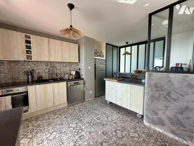 Appartement en vente à Saint Paul, La Réunion, 458300€