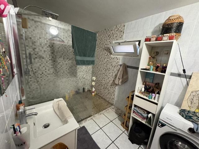Appartement en vente à Saint Paul, La Réunion, 220000€