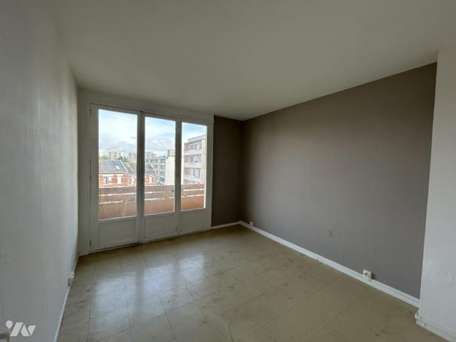 Appartement en vente à Saint Quentin, Hauts de France, 43000€