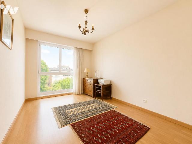 Appartement en vente à Tours, Centre Val de Loire, 280800€